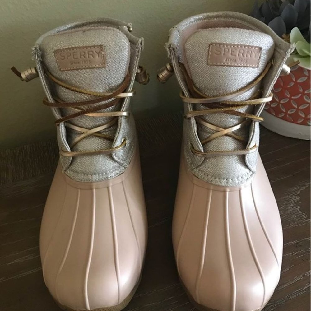 Sperry Duck Boots- Size Nine 9 - Pink Sparkles